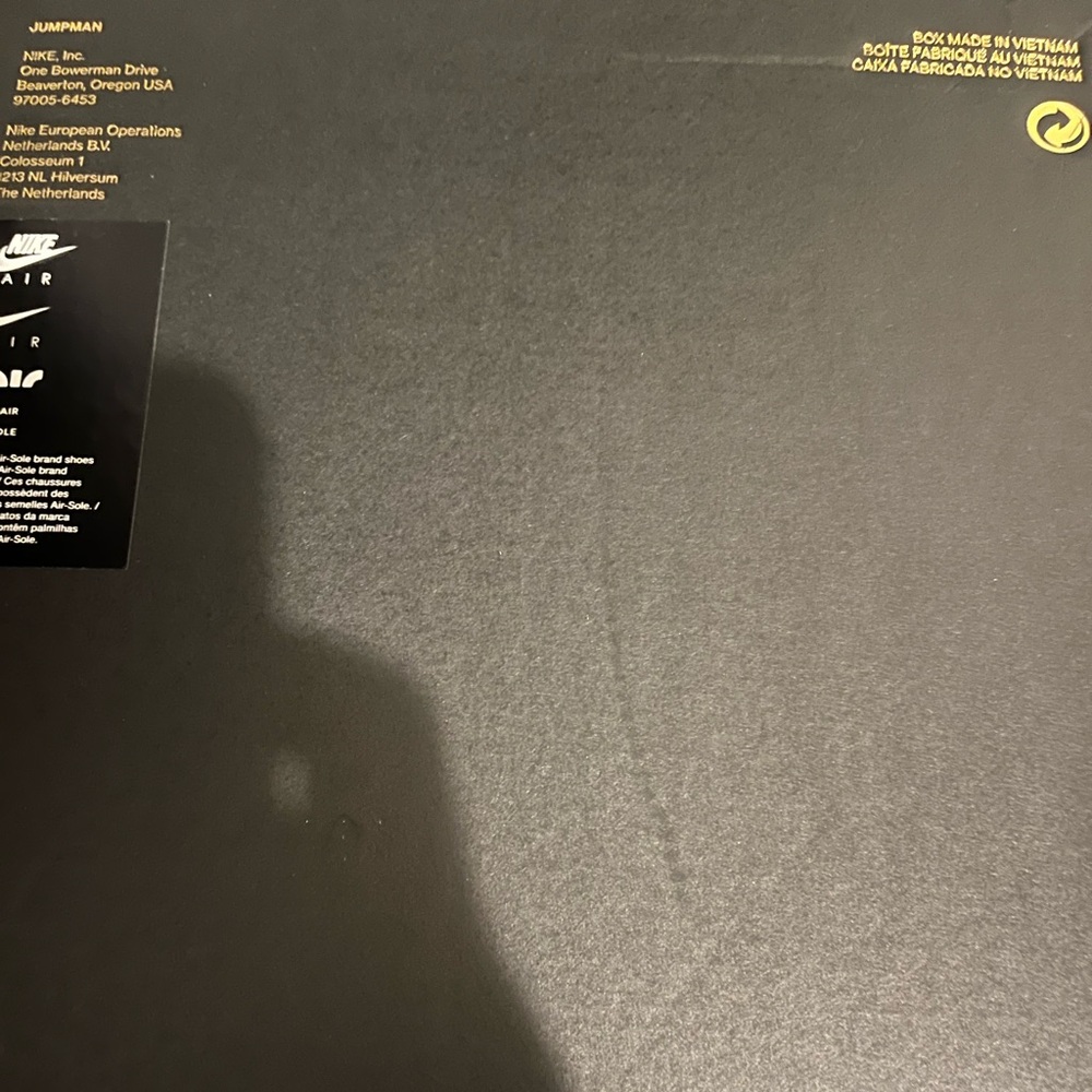 Two Small perfect condition - Picture 7 of 7